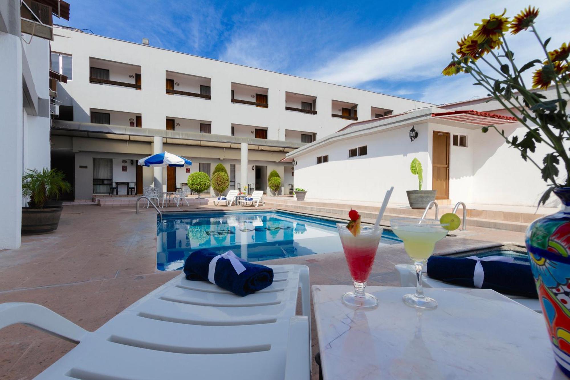 Hotel Bedd Express Queretaro Exterior photo