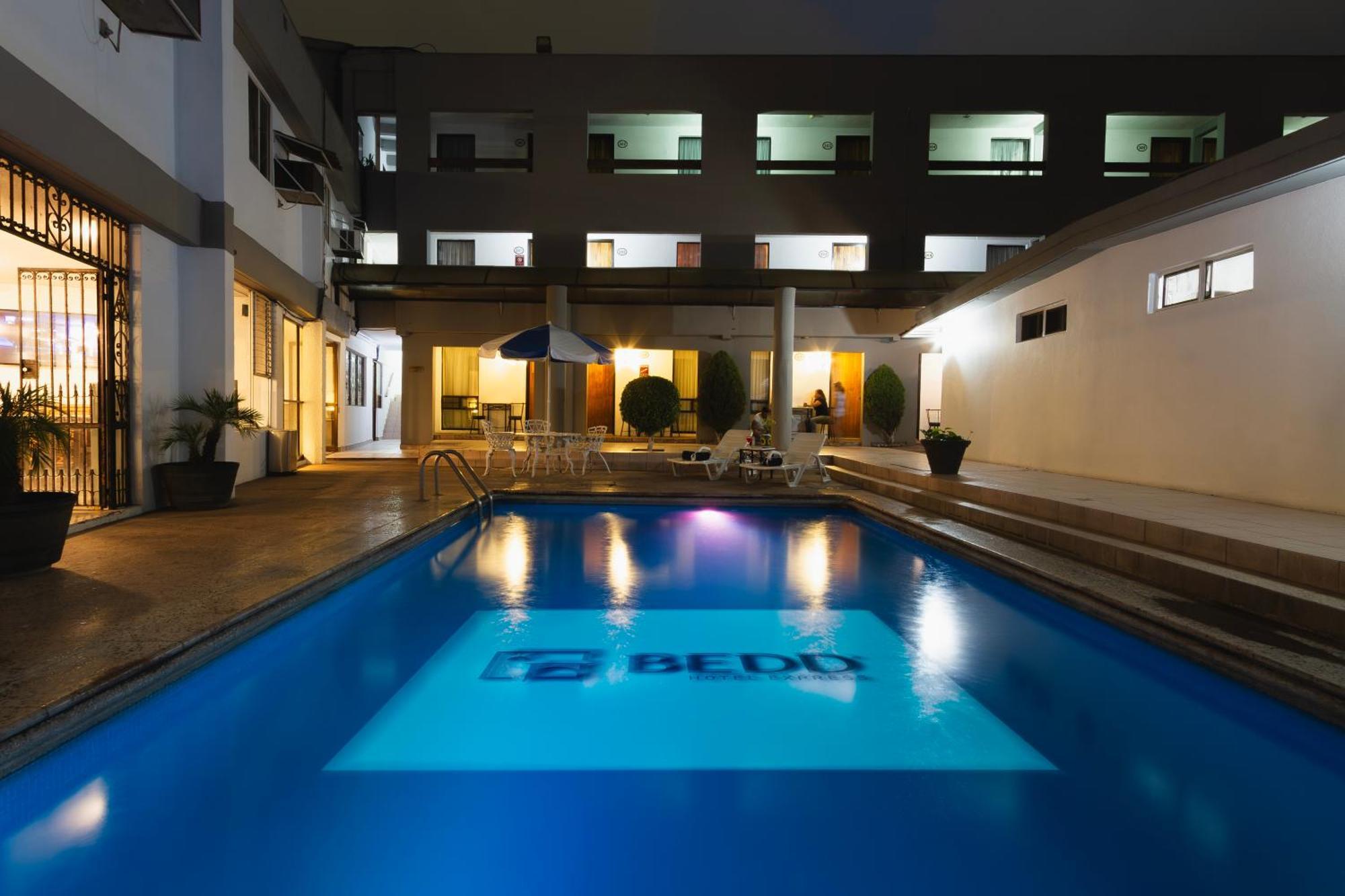 Hotel Bedd Express Queretaro Exterior photo