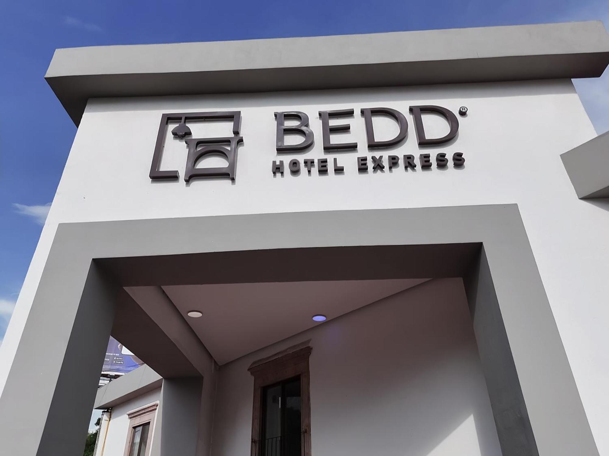 Hotel Bedd Express Queretaro Exterior photo